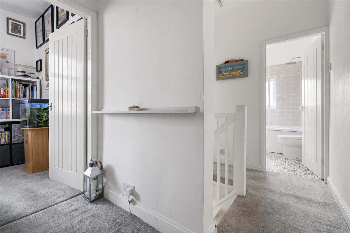 Henrietta St, Leigh