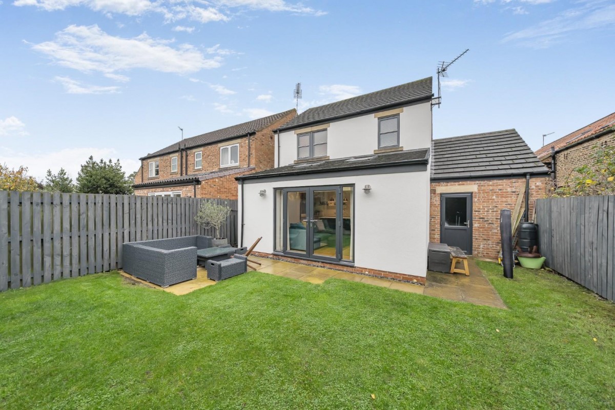 Chapel Close, Church Fenton, Tadcaster