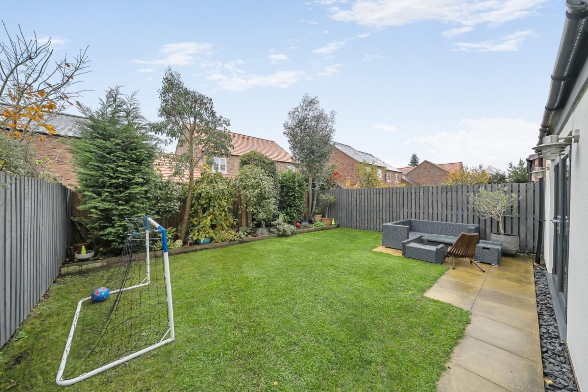 Chapel Close, Church Fenton, Tadcaster