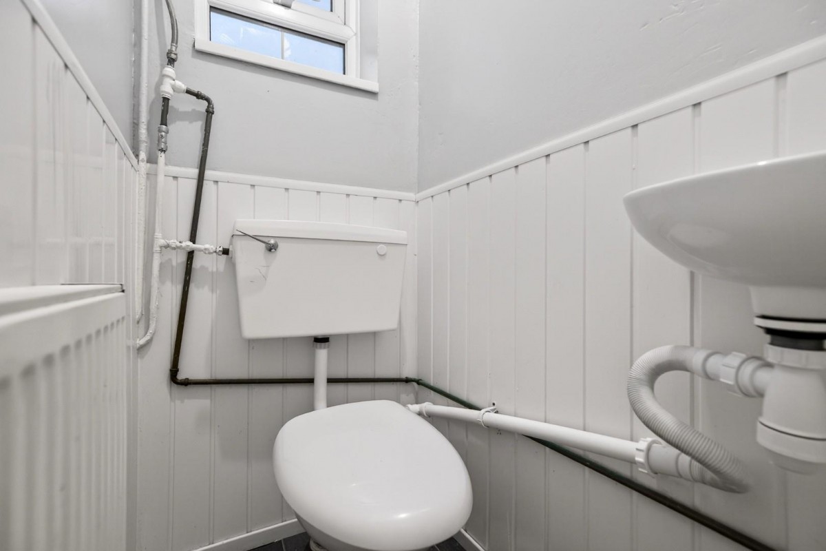 Hartland Avenue, Bilston