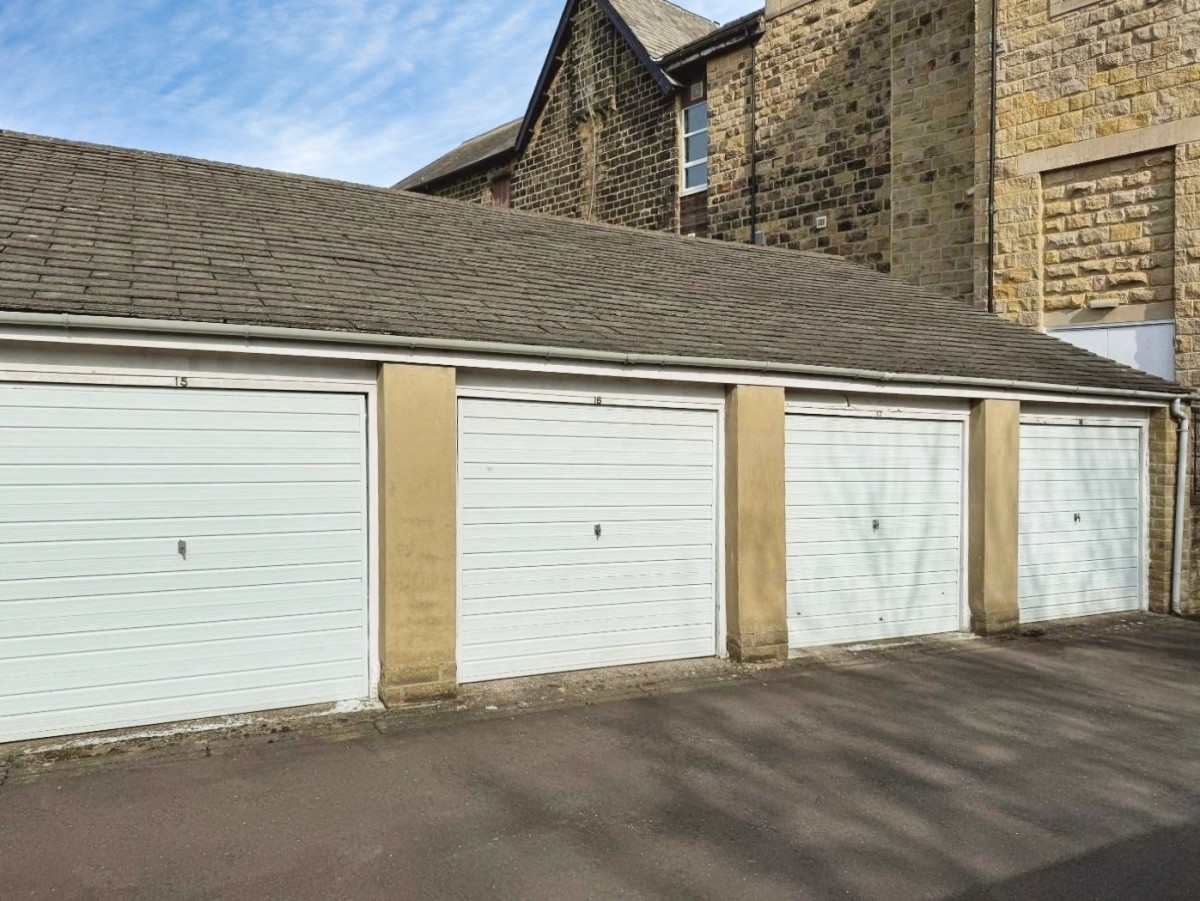 Castle Gate, Ilkley, LS29