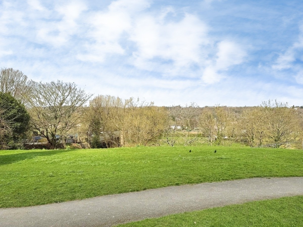 Castle Gate, Ilkley, LS29