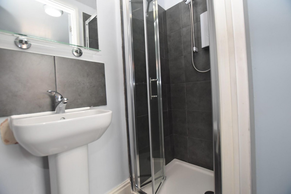 12 Infirmary Road, Chesterfield, Derbyshire