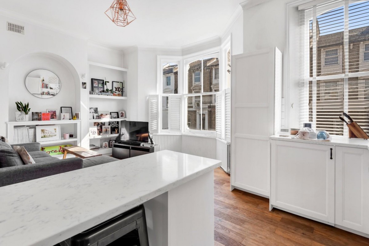 Albion Road, London, N16