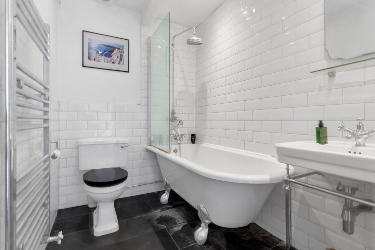 Albion Road, London, N16