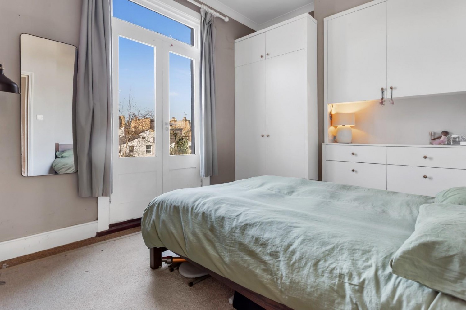 Albion Road, London, N16