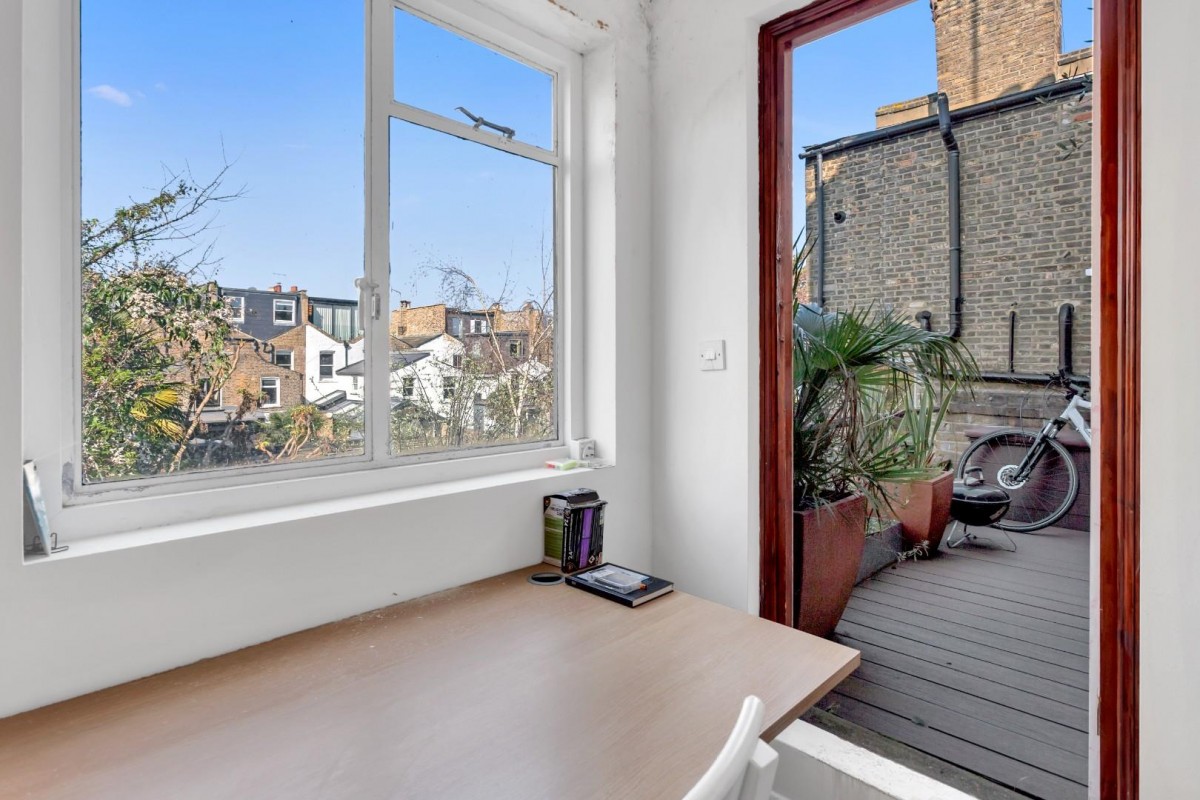 Albion Road, London, N16