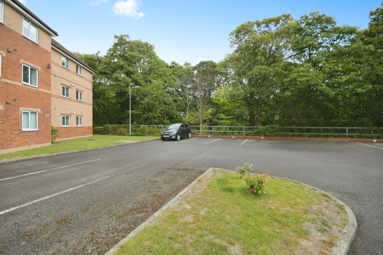 Oliver House, Wain Avenue, Chesterfield, S41 0FE