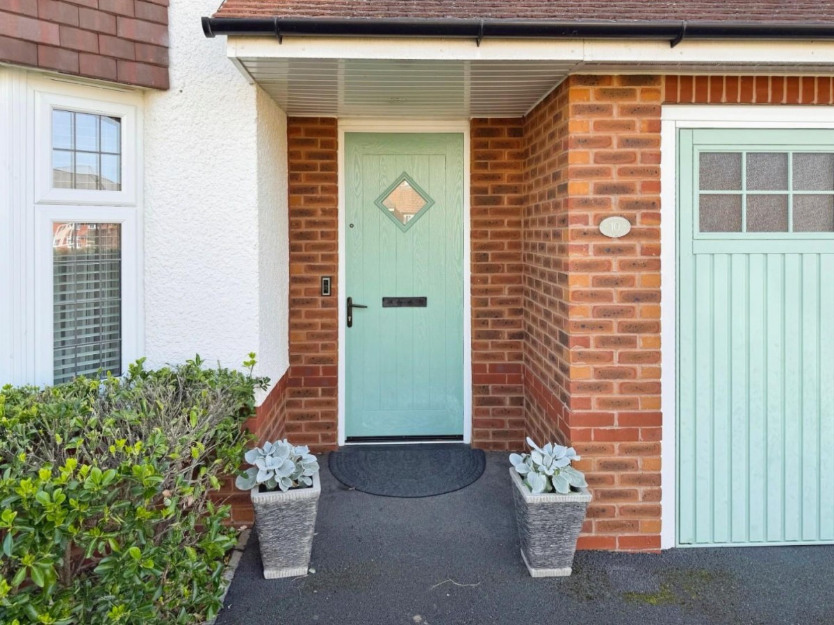 Collingswood Close, Little Sutton