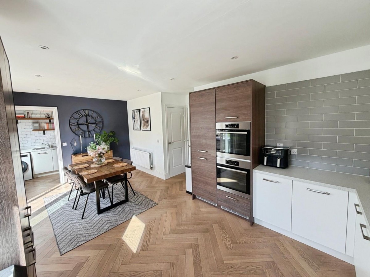 Collingswood Close, Little Sutton