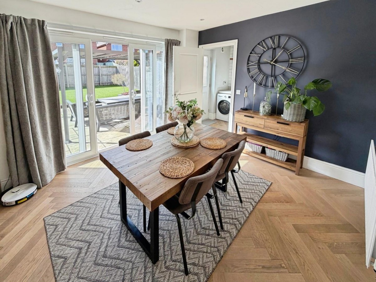 Collingswood Close, Little Sutton