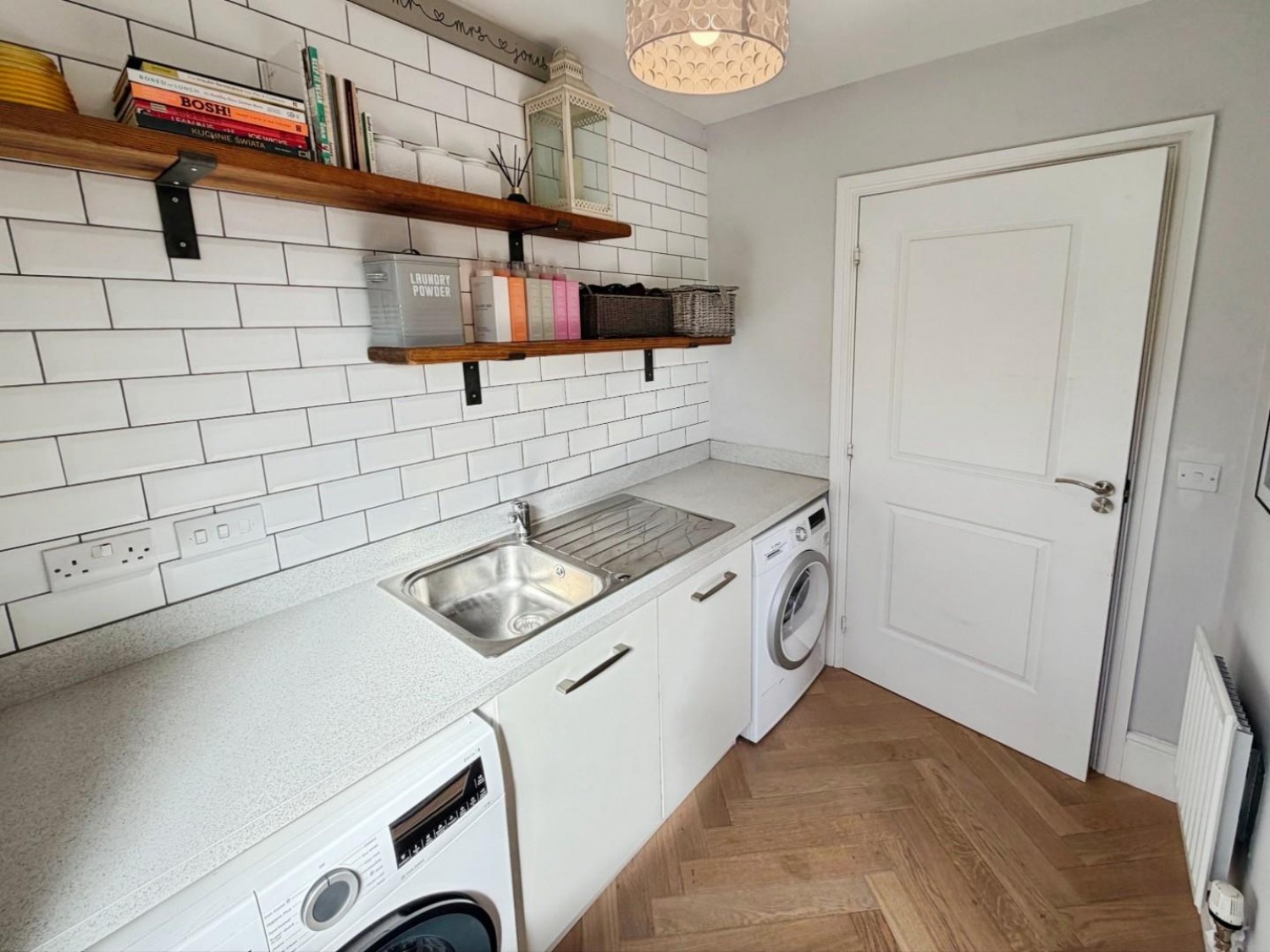 Collingswood Close, Little Sutton