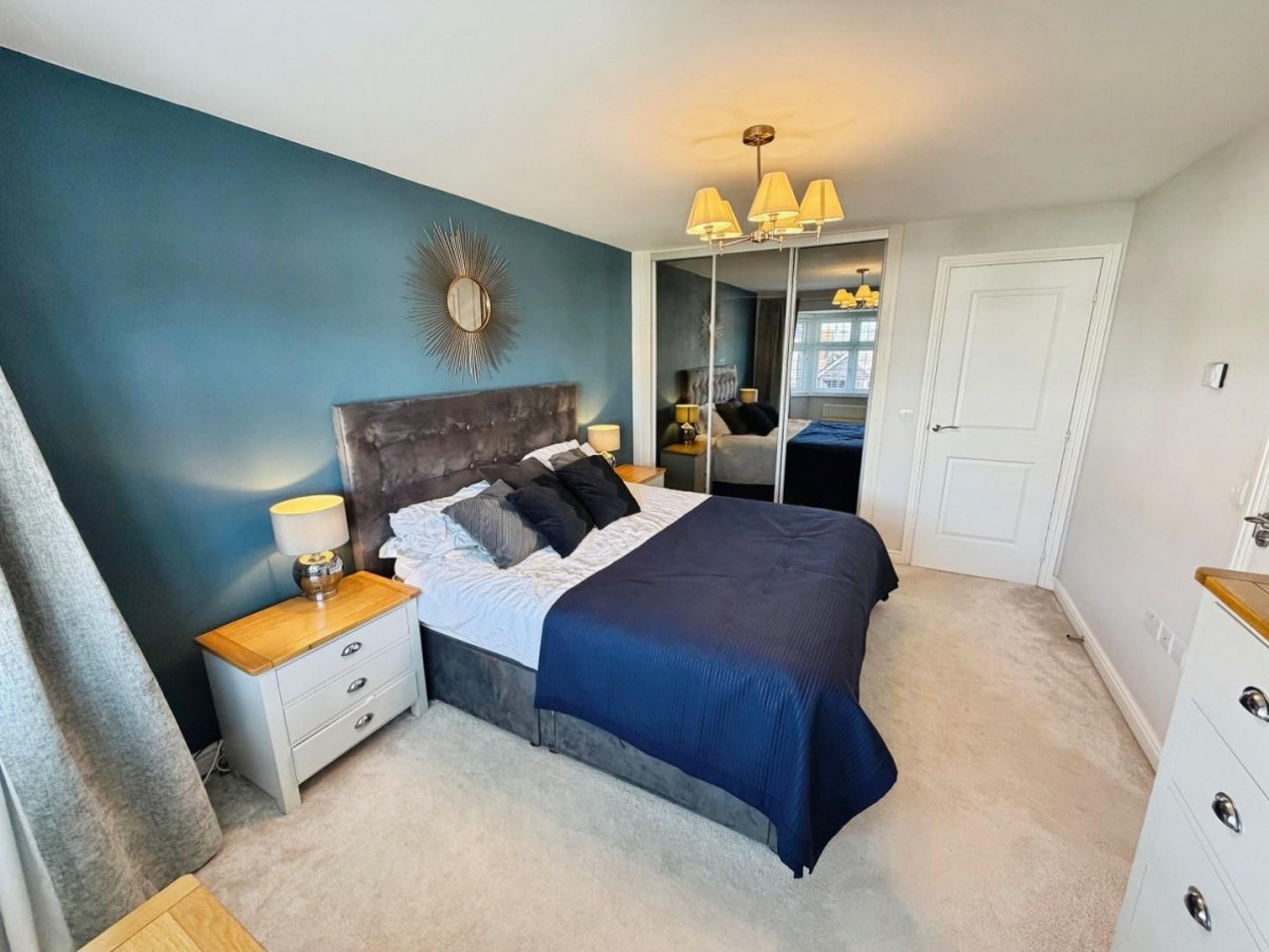 Collingswood Close, Little Sutton