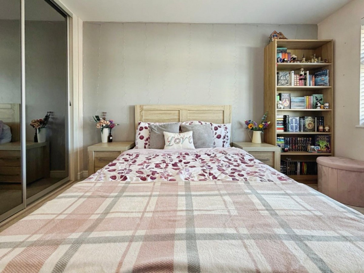 Collingswood Close, Little Sutton