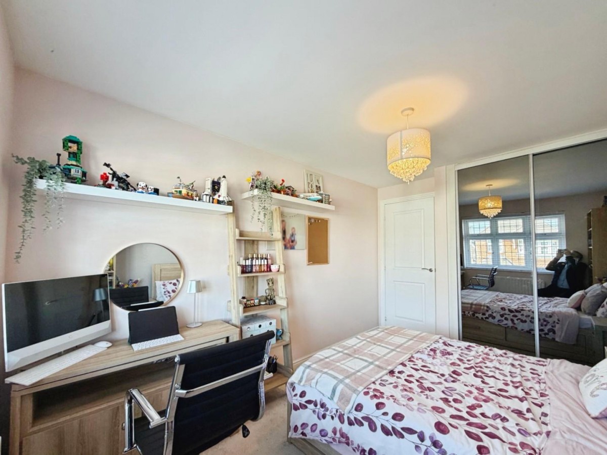 Collingswood Close, Little Sutton