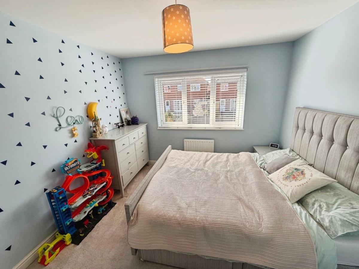 Collingswood Close, Little Sutton