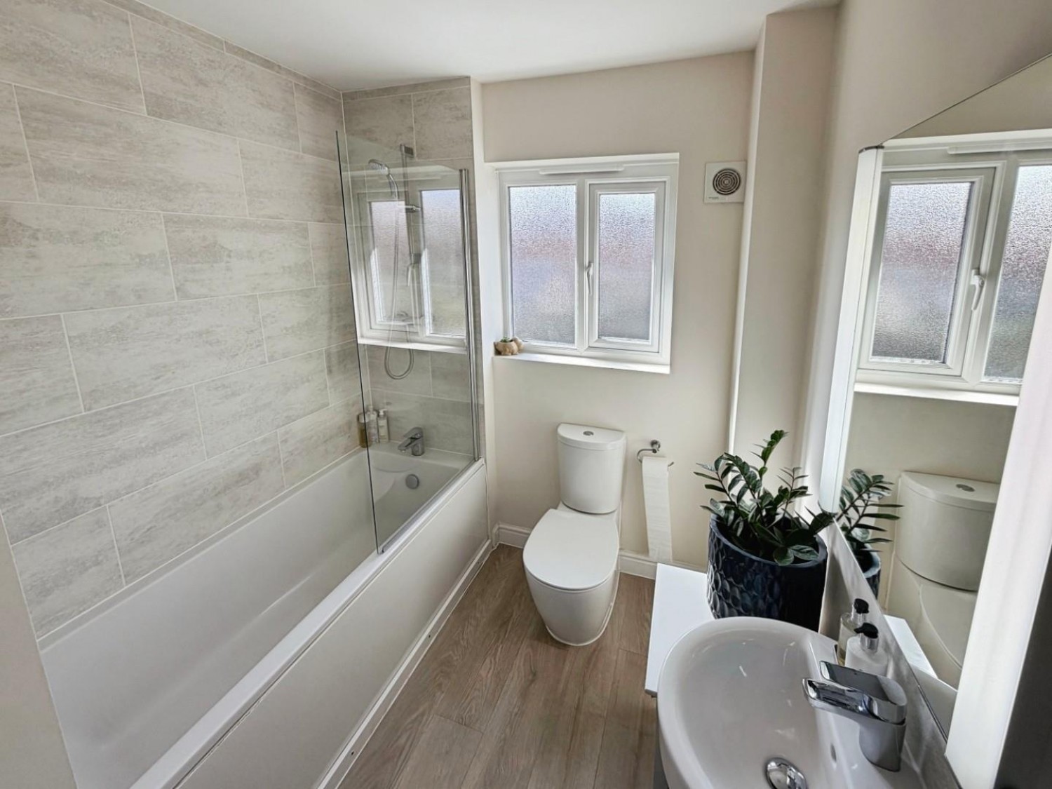 Collingswood Close, Little Sutton