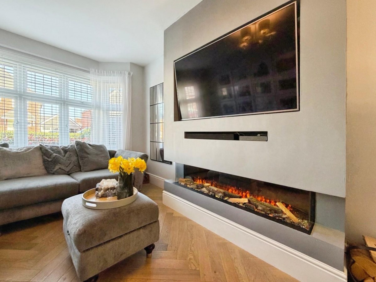 Collingswood Close, Little Sutton