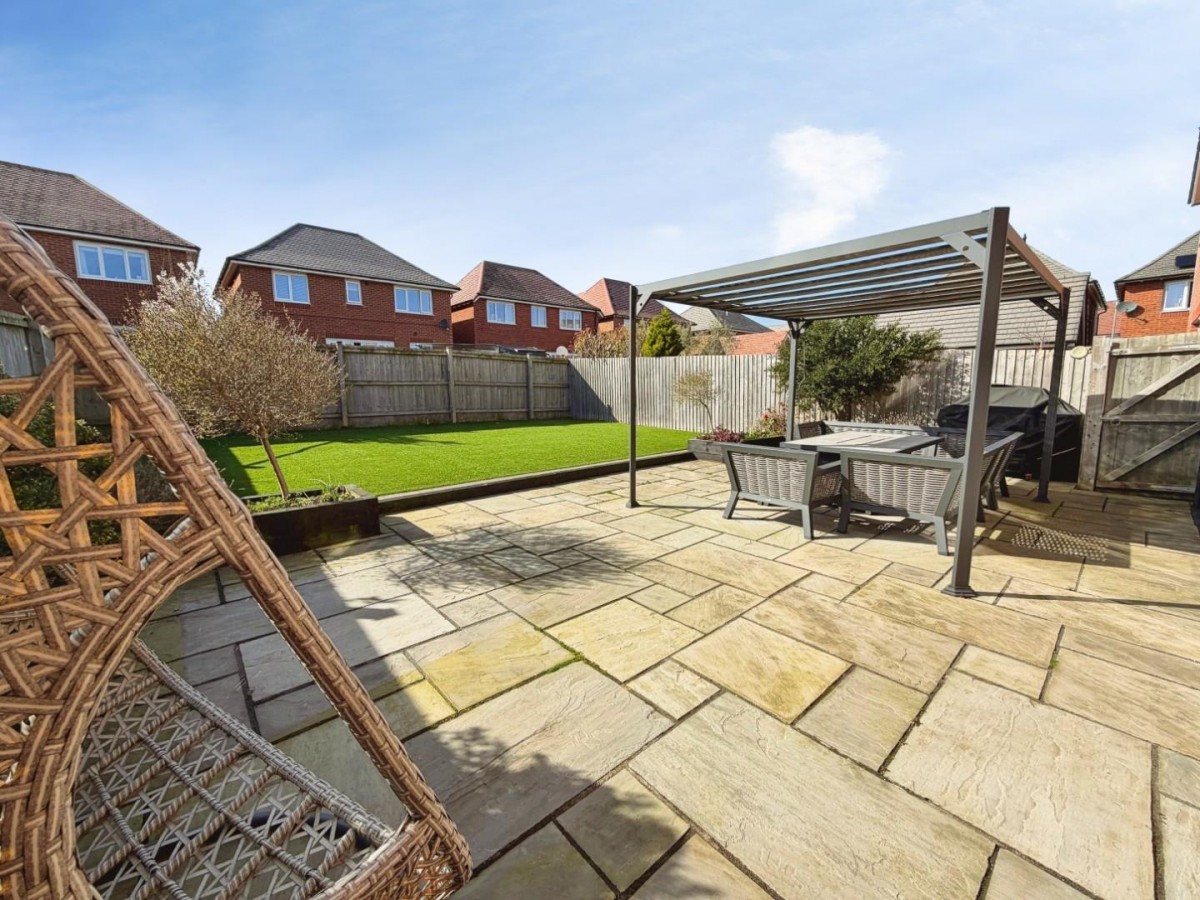 Collingswood Close, Little Sutton