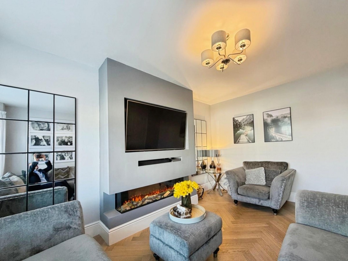 Collingswood Close, Little Sutton