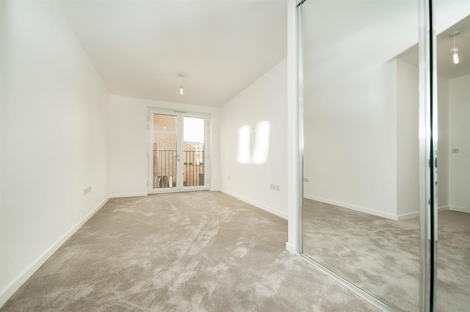 Smithies Court, London, N16