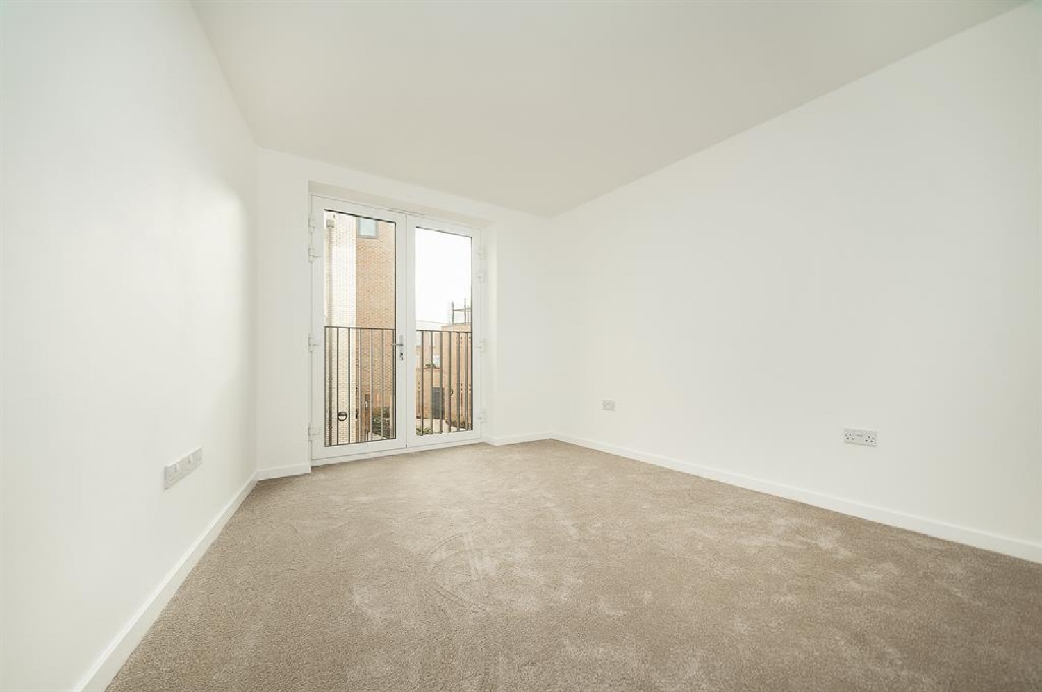 Smithies Court, London, N16