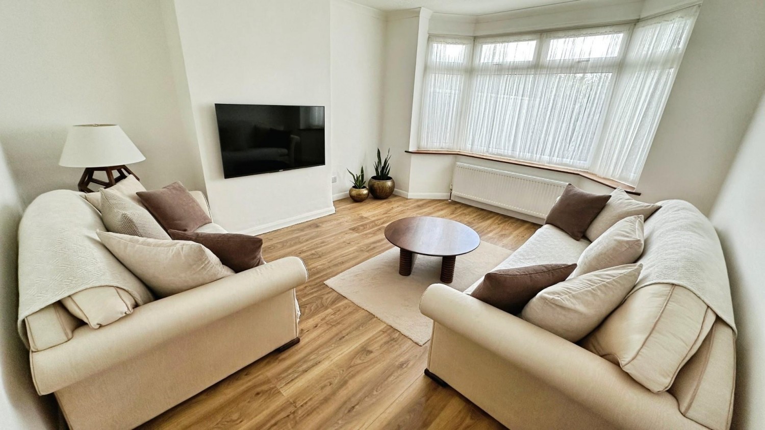 Alma Road, Kingswood