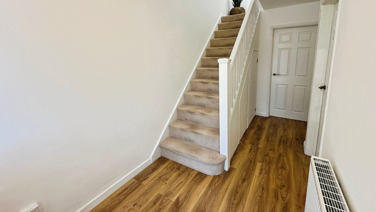 Alma Road, Kingswood