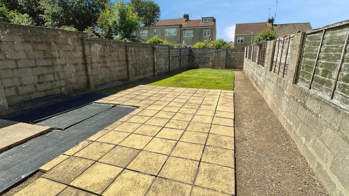 Alma Road, Kingswood