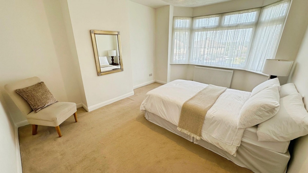 Alma Road, Kingswood