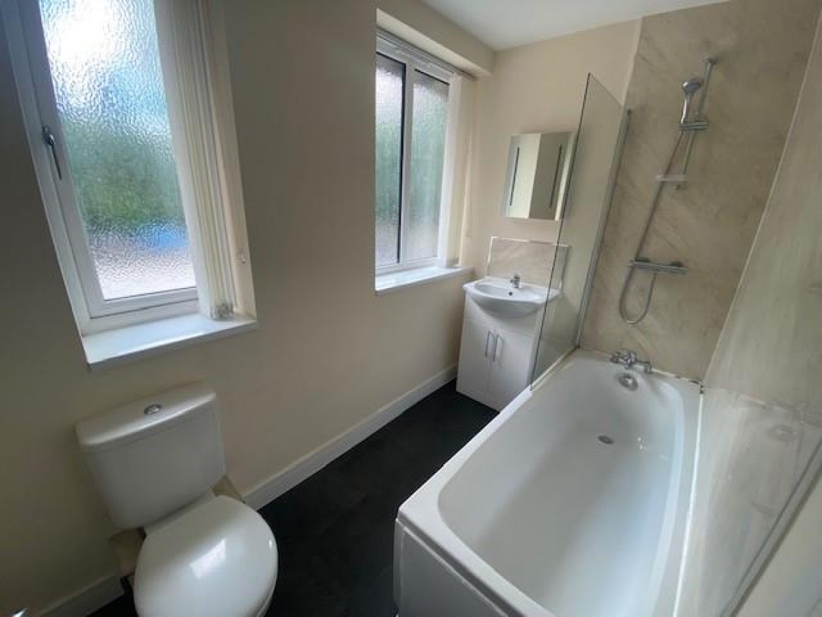 The Lodge, New Penkridge Road, Cannock, WS11 1HN