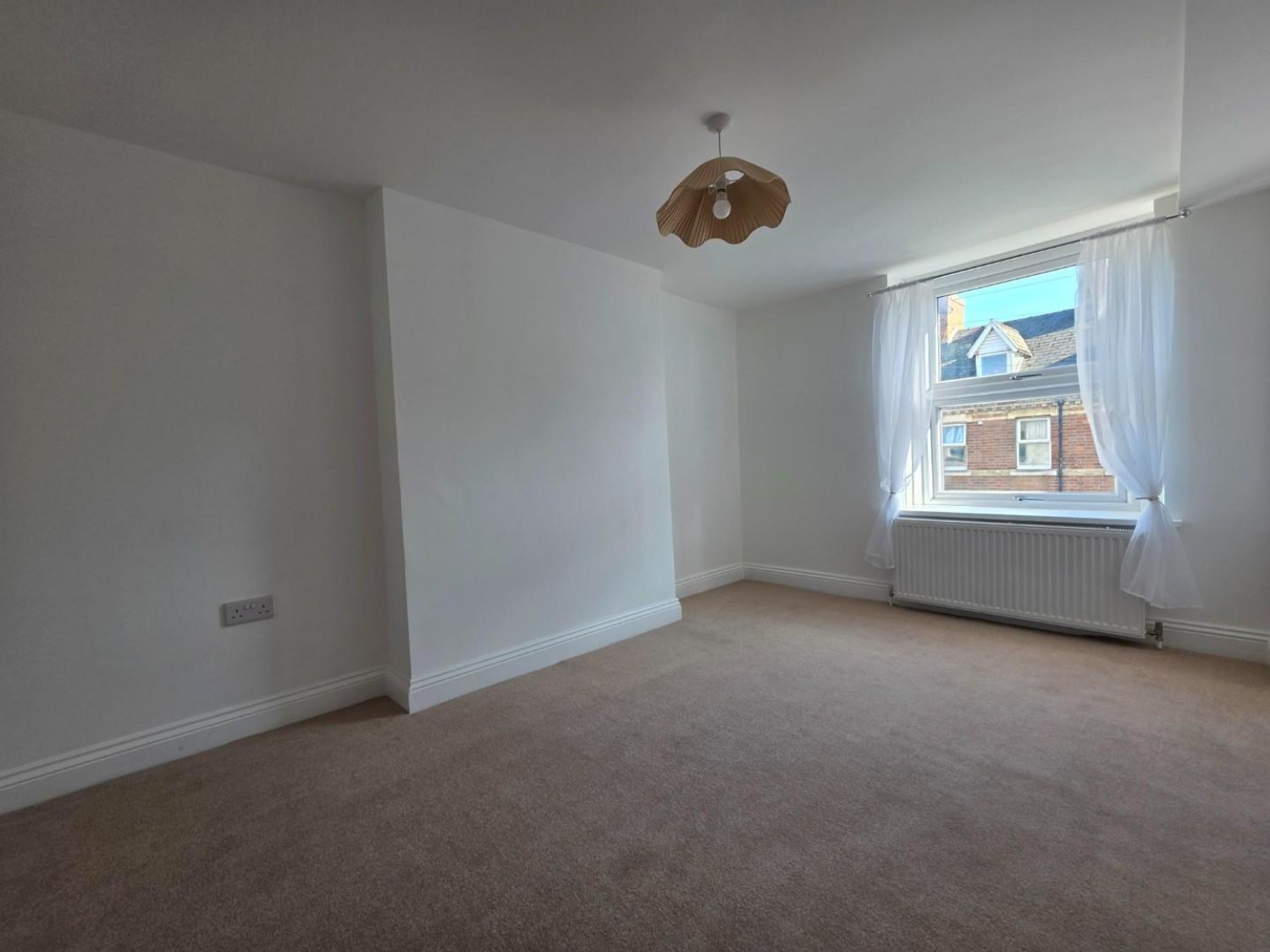 Westward Road, Stroud