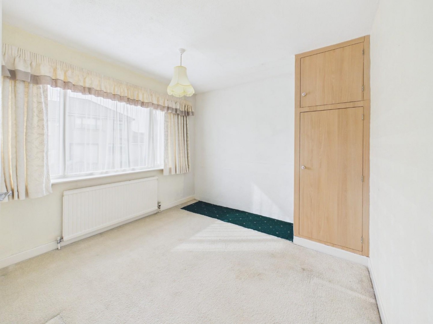 Warren Lane, Bingley