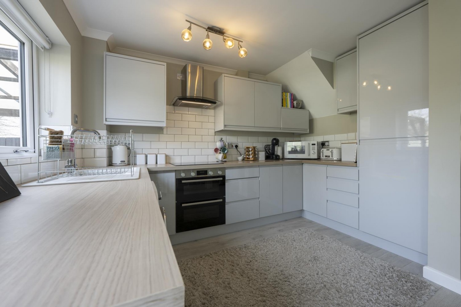 Tiverton Close, Kingswinford, DY6 8NZ