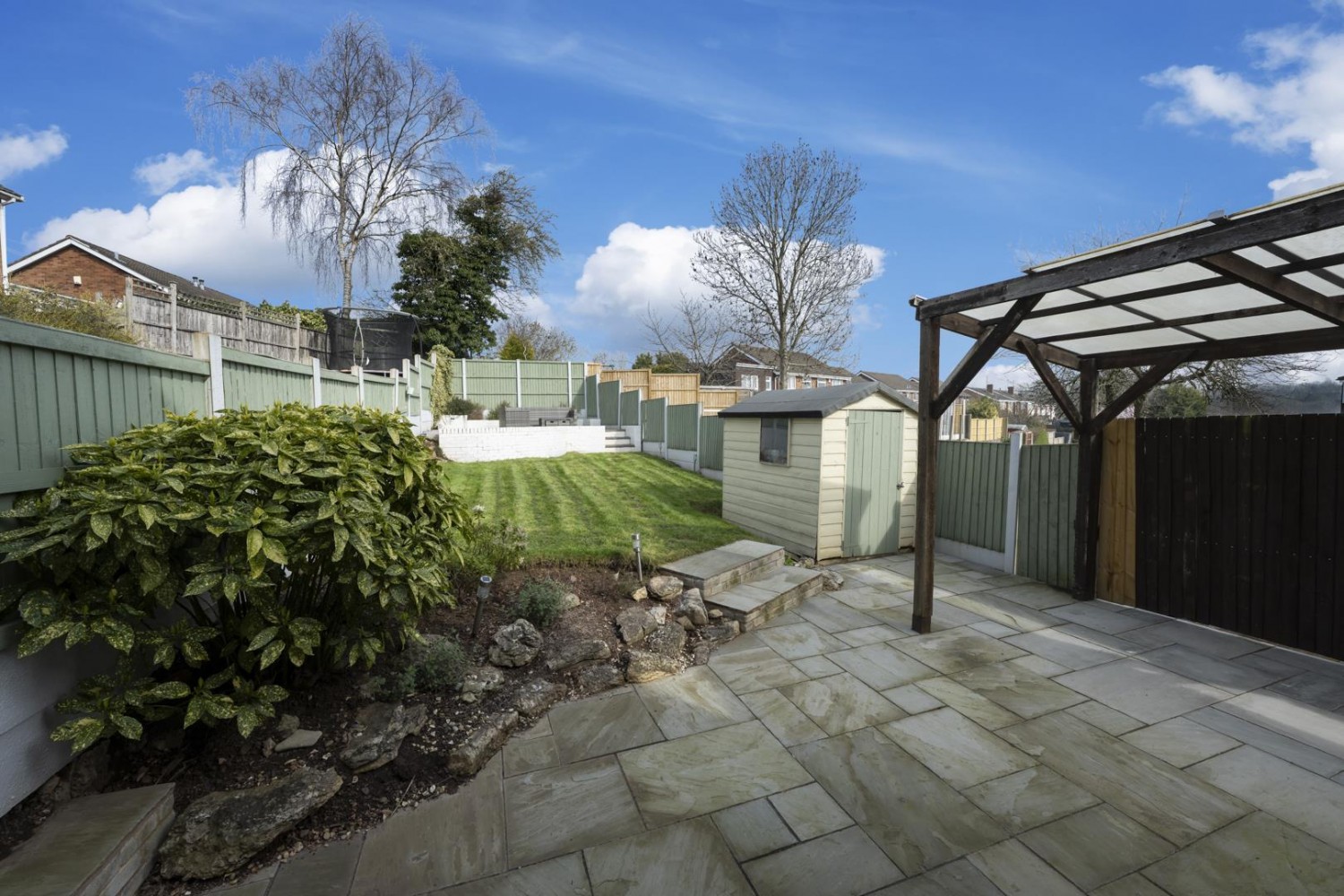 Tiverton Close, Kingswinford, DY6 8NZ