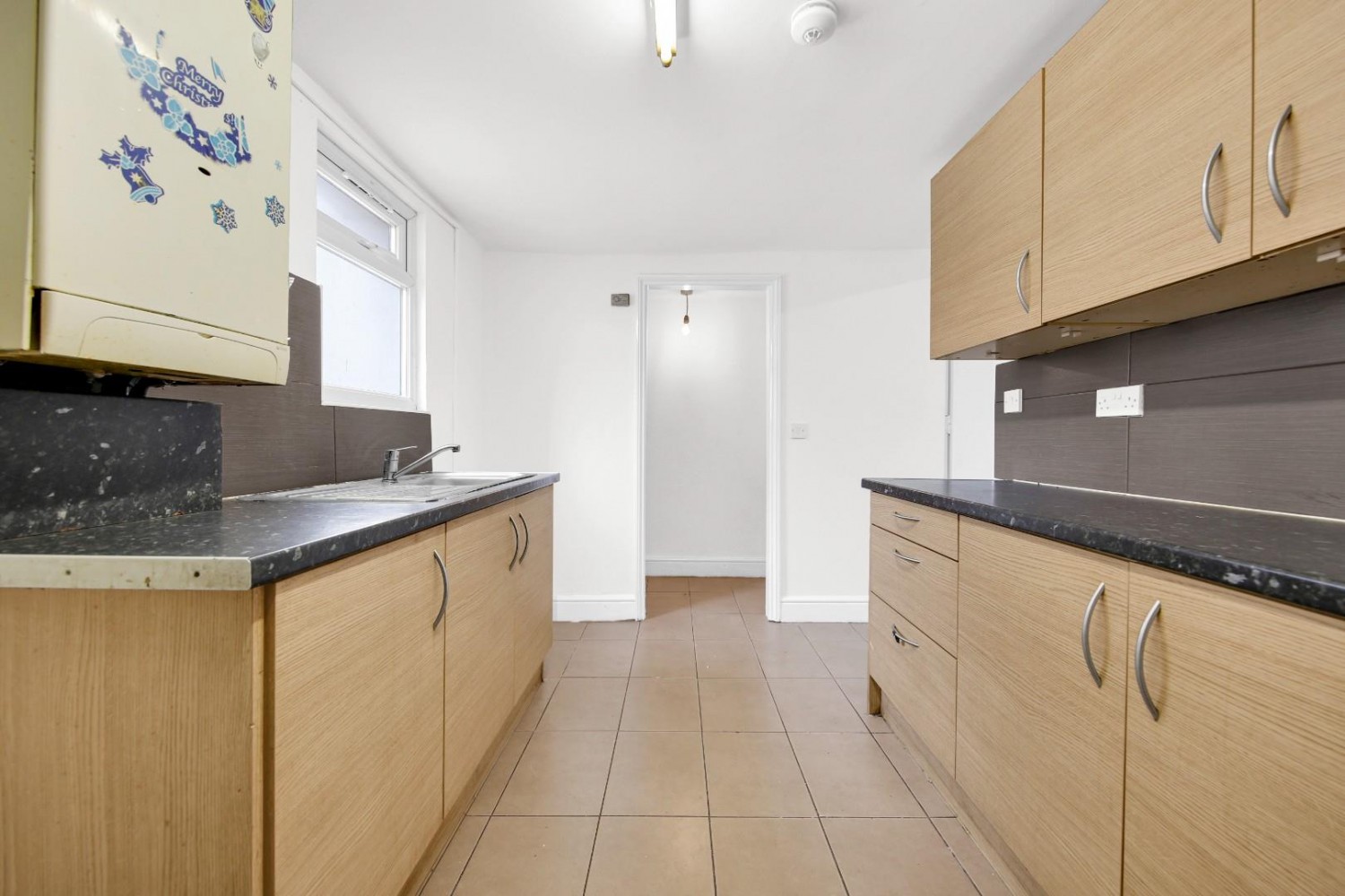 Henley Road, Ilford, IG1