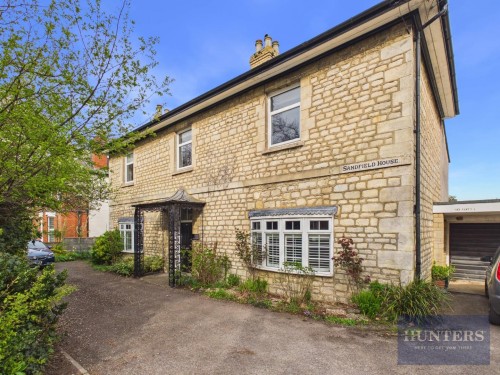 Leckhampton Road, Cheltenham, GL53 0DH