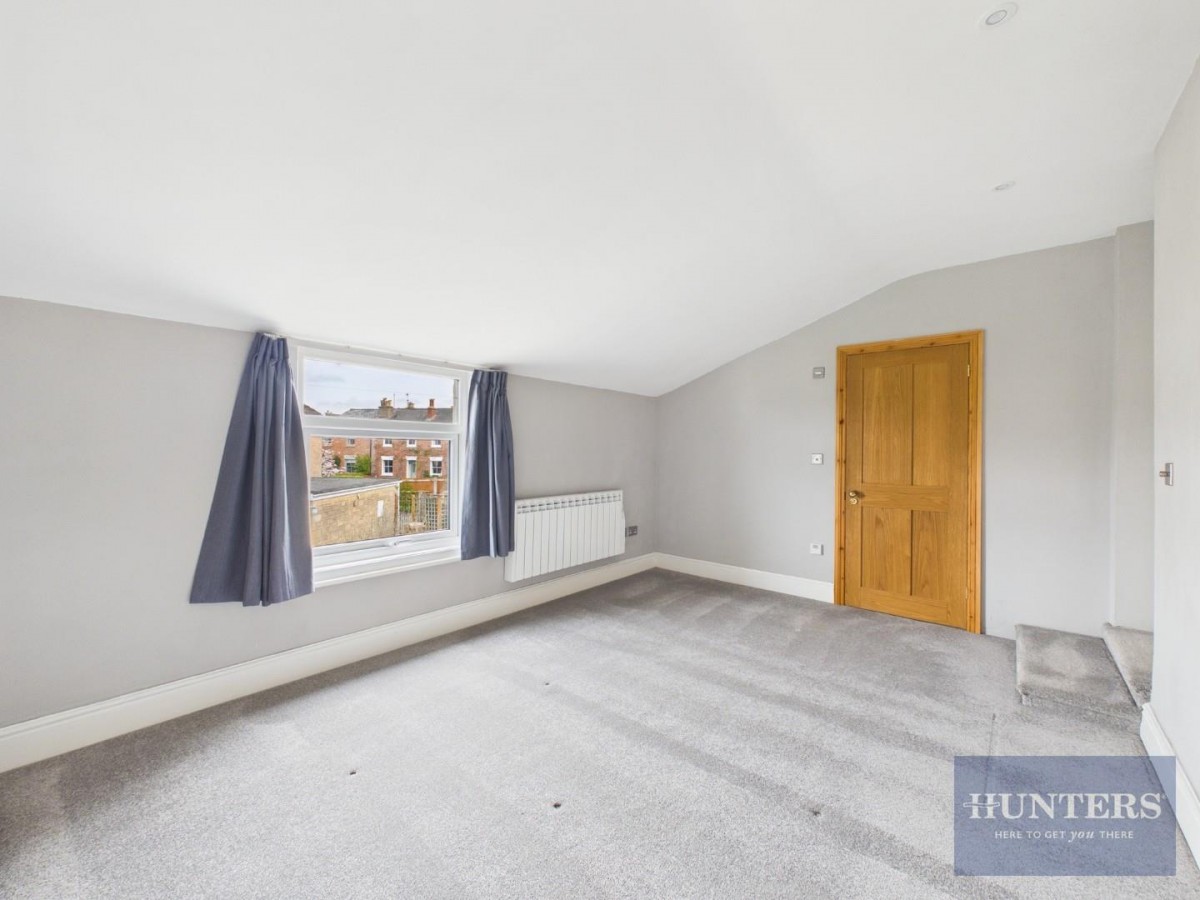 Leckhampton Road, Cheltenham, GL53 0DH