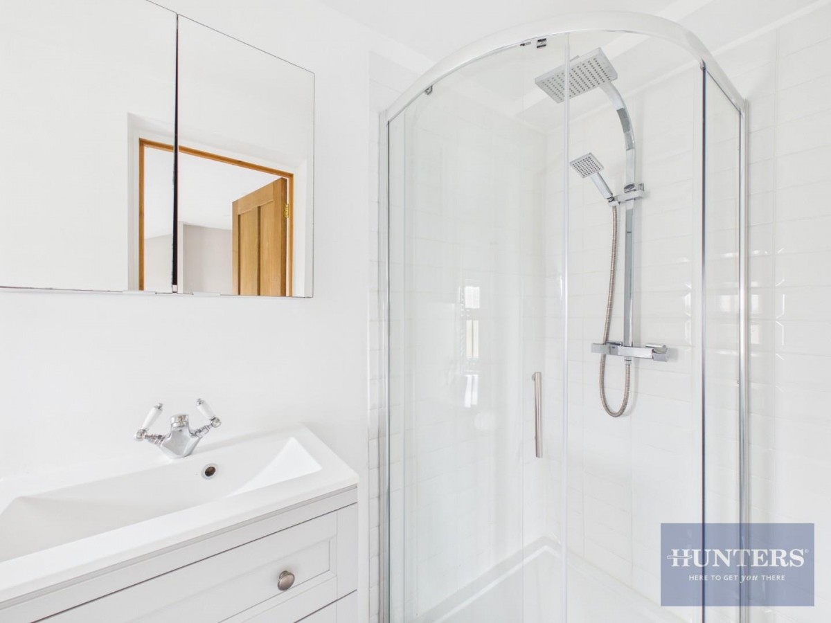 Leckhampton Road, Cheltenham, GL53 0DH