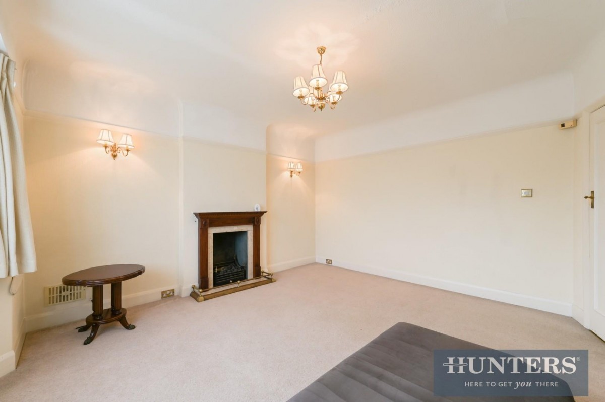 Camborne Way, Hounslow