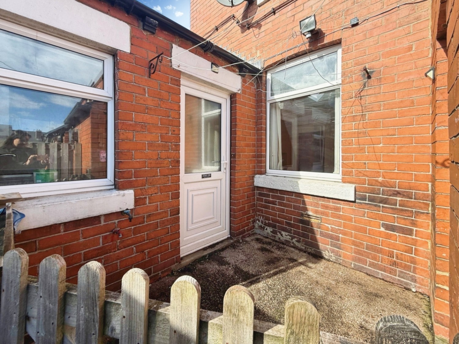 3 bedroom House for sale in Albany Road, Stocksbridge, Sheffield, S36 1AL
