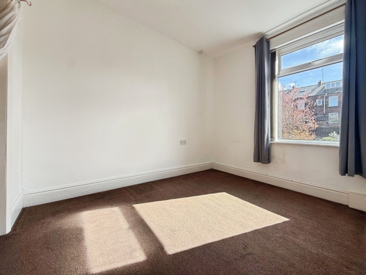 3 bedroom House for sale in Albany Road, Stocksbridge, Sheffield, S36 1AL