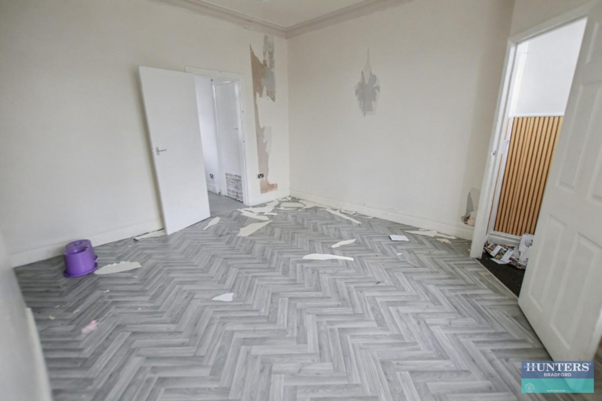 Hastings Street Bradford, BD5 9PJ