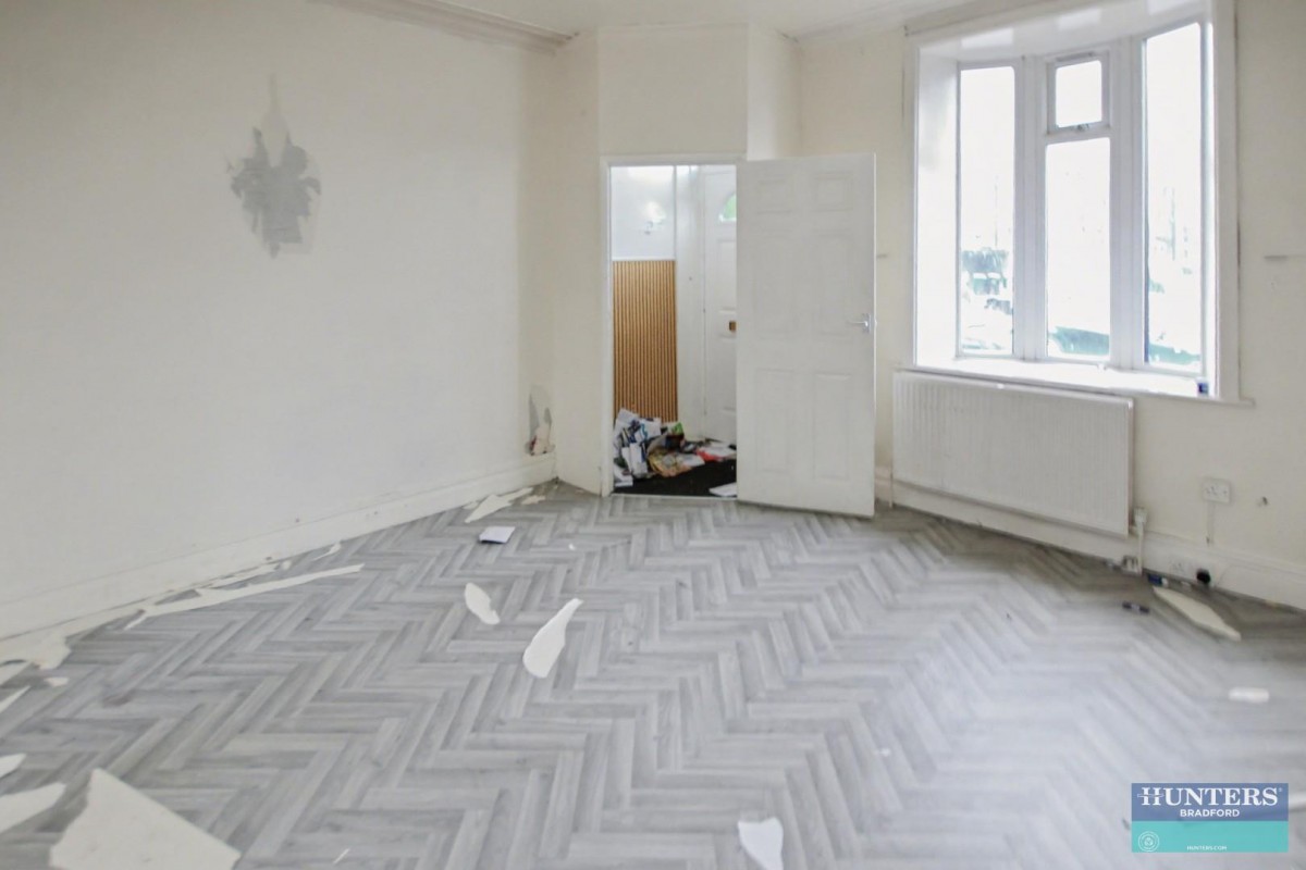 Hastings Street Bradford, BD5 9PJ