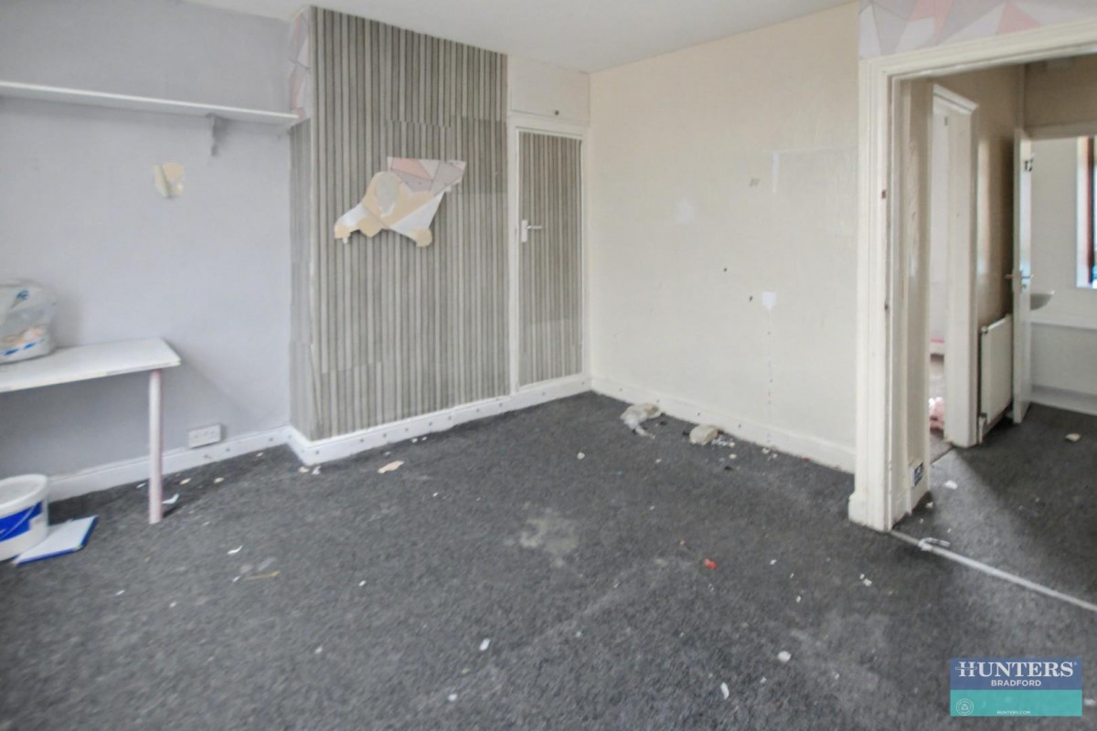 Hastings Street Bradford, BD5 9PJ