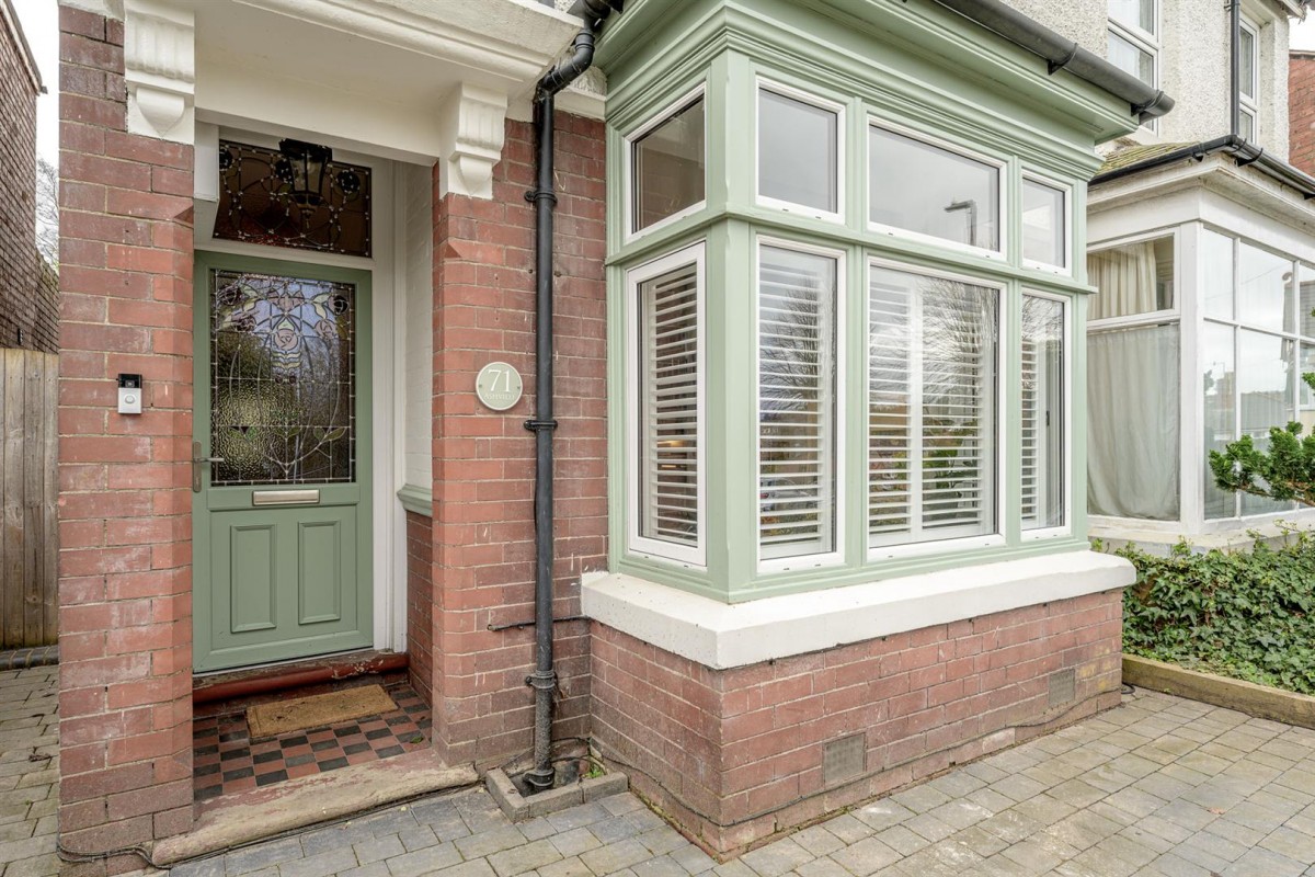 Bowling Green Road, Stourbridge, DY8 3RZ