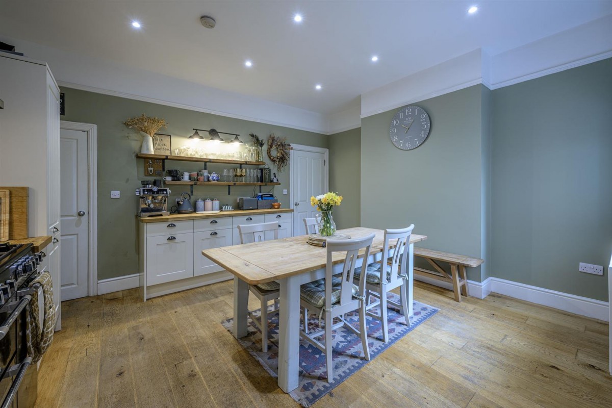 Bowling Green Road, Stourbridge, DY8 3RZ