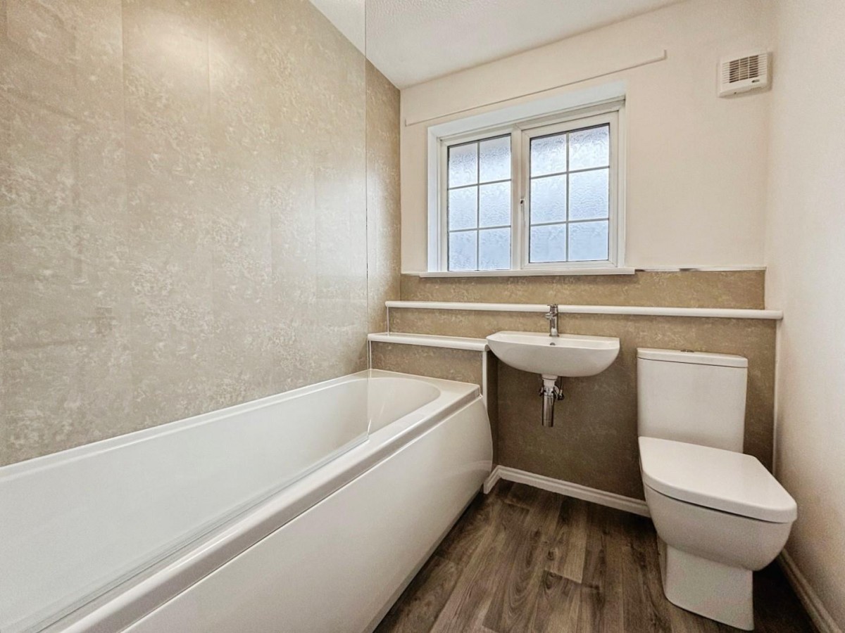 Manor Close, Topcliffe