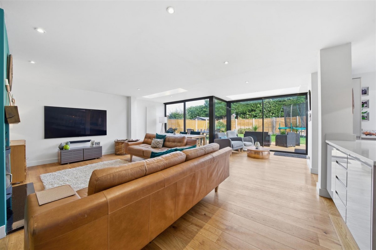 Ferndale Park, Stourbridge, DY9 0RB