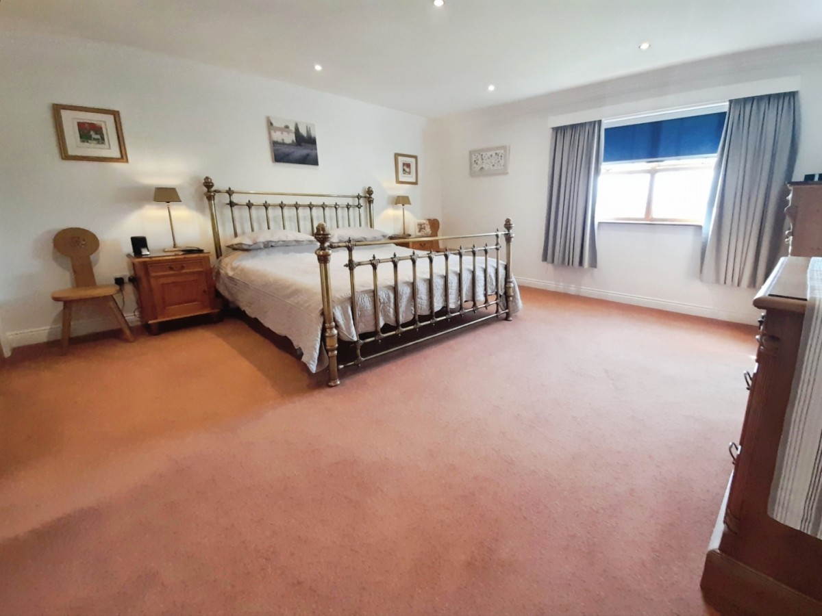 Summer Hill, Gainsborough, DN21 1HQ